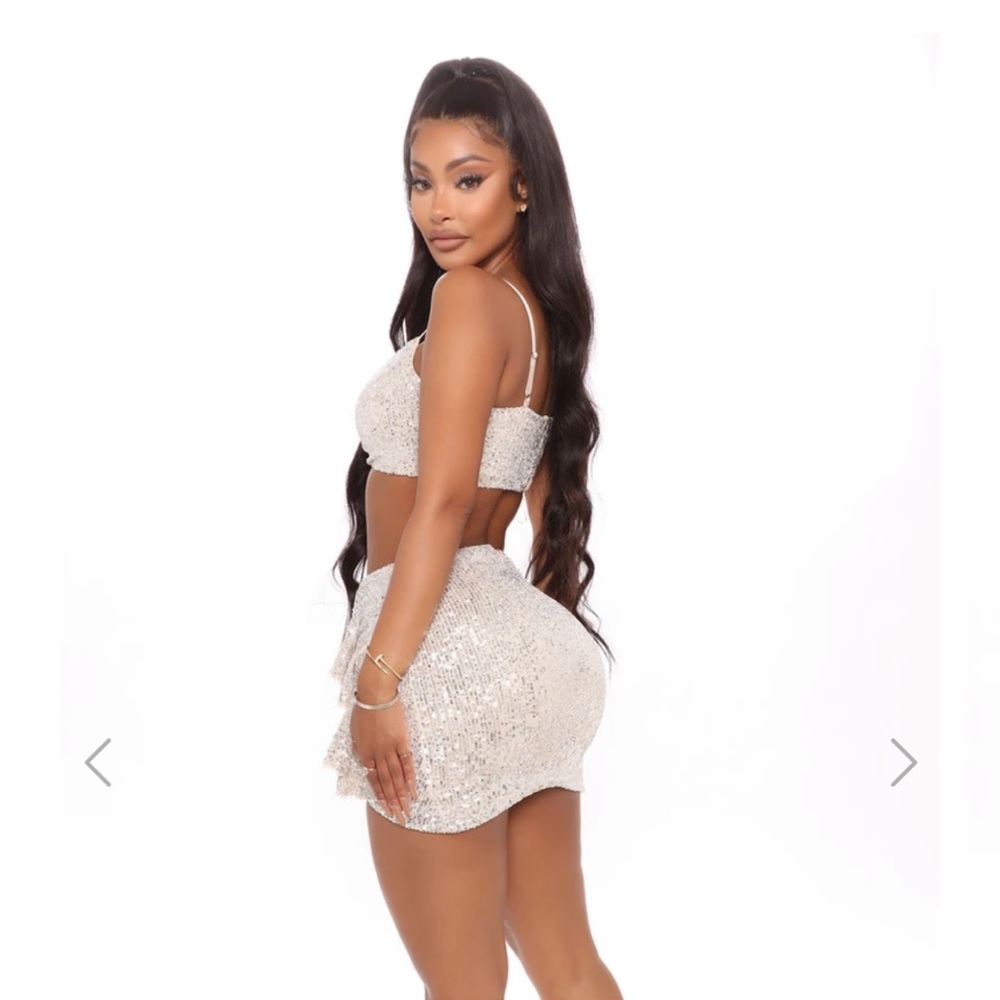 NEVER WORN Acting Out Sparkly set